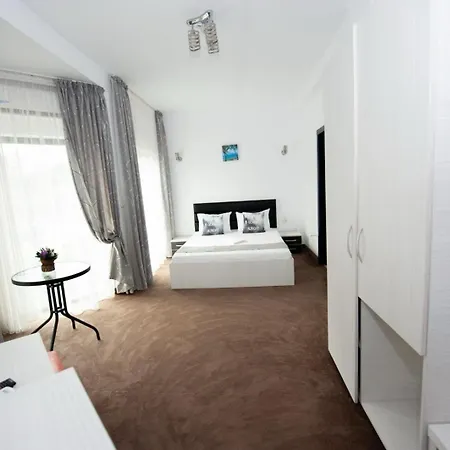 Hotel H Cittadini Navodari